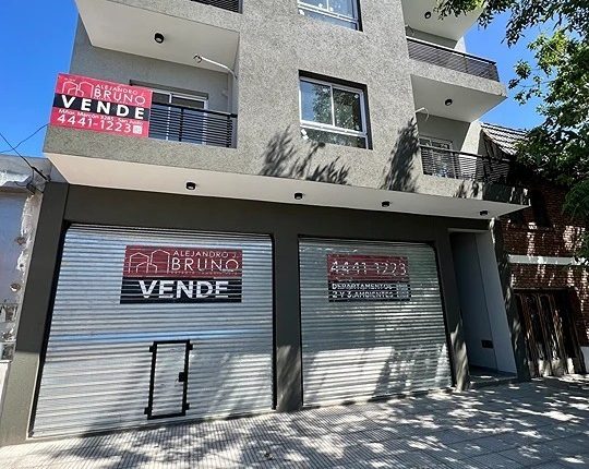 DEPARTAMENTO DE 2 AMBIENTES EN VENTA EN LOMAS DEL MIRADOR CON BALCON ENTREGA MARZO 2025